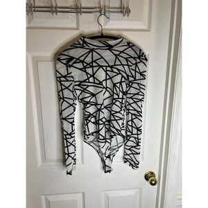 Fashion Nova White &‎ Black Geometric Print Mesh Bodysuit Size L